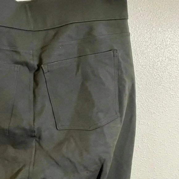 Spanx Plus Size 1X Ankle Leggings Leggings Back Pockets Green - Picture 5 of 10